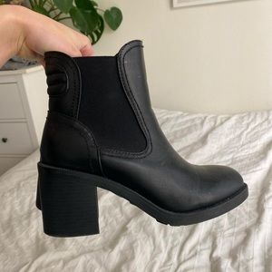 Ankle booties